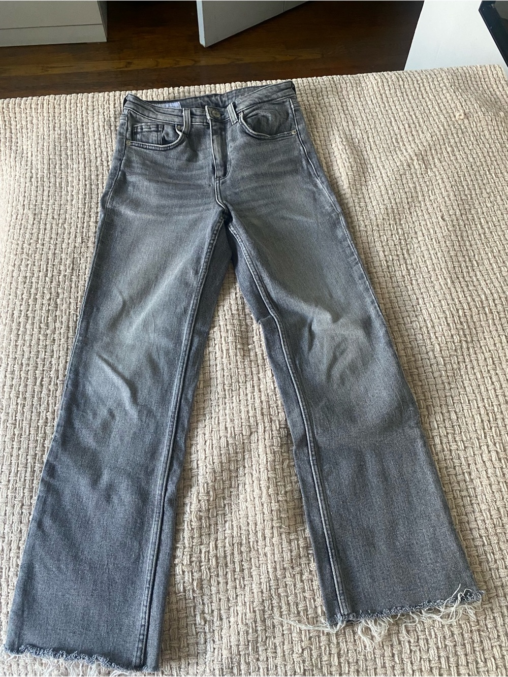 Zara Women's High-Rise Straight Jeans in Washed Gray